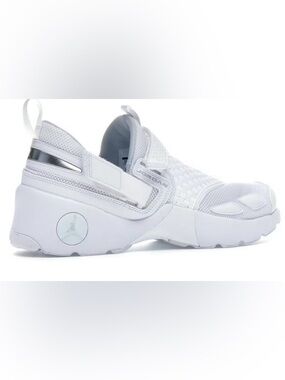 Air Jordan Trunner LX Sneakers Triple White Size 13 In Original Box Authentic